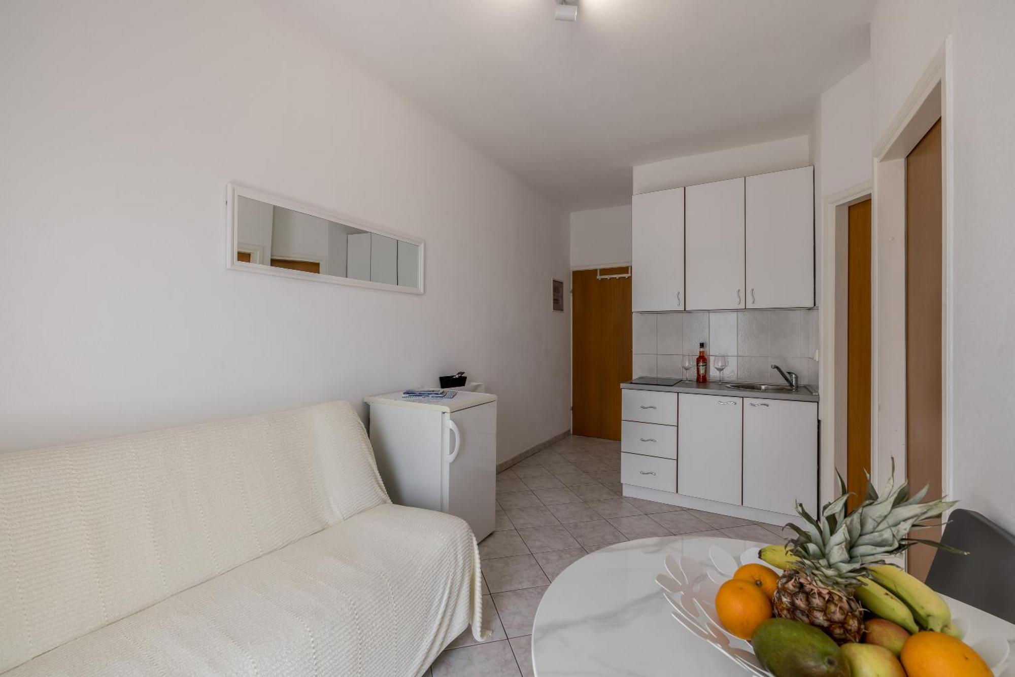 Mediterano Apartments Podstrana Extérieur photo